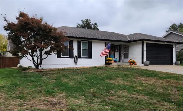 812 Apple Blossom Street, Excelsior Springs, MO 64024