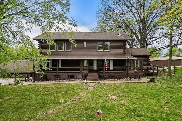 3389 SE Old Barn Lane, Holt, MO 64048
