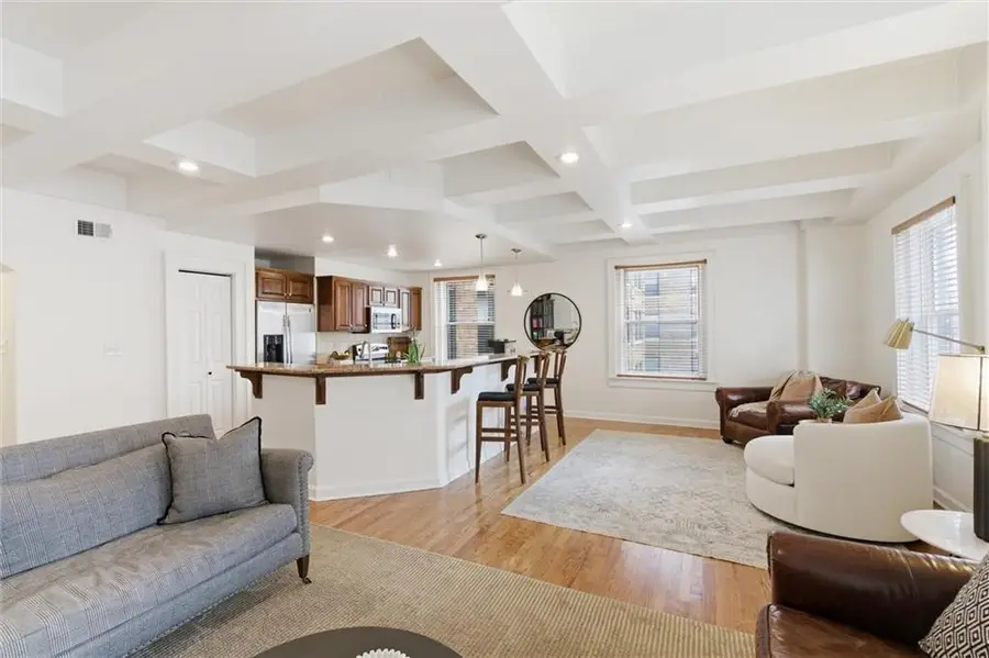 229 Ward Parkway #603B, Kansas City, MO 64112 - #2