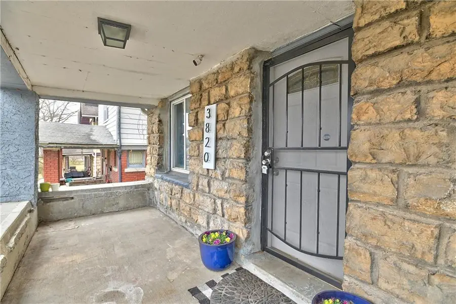 3820 Wabash Avenue, Kansas City, MO 64109 - #2