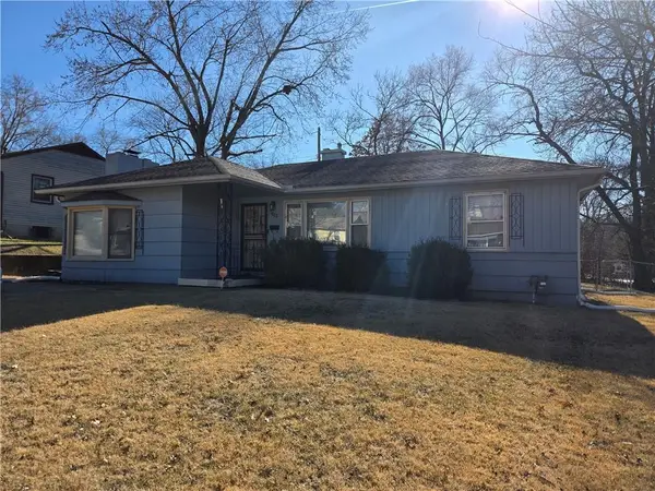 6155 Nogard Avenue, Kansas City, KS 66104