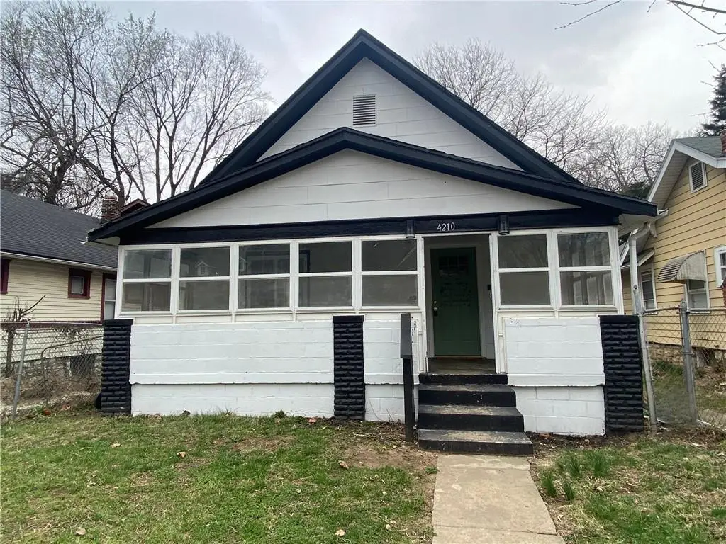 4210 Park Avenue, Kansas City, MO 64130 - #1