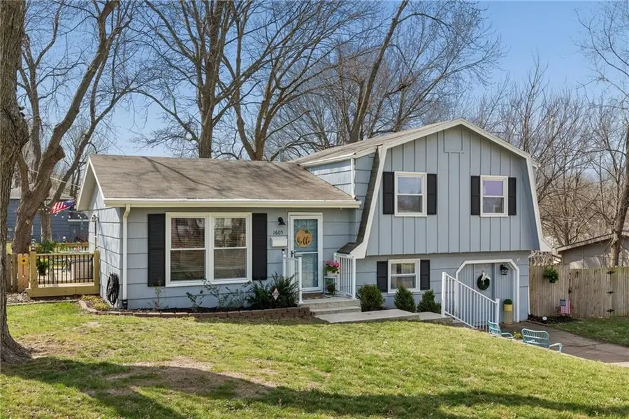 1605 NE 62nd Terrace, Gladstone, MO 64118 - #2