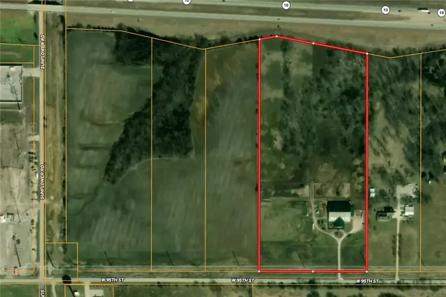 35300 W 95th Street, De Soto, KS 66018 - #3