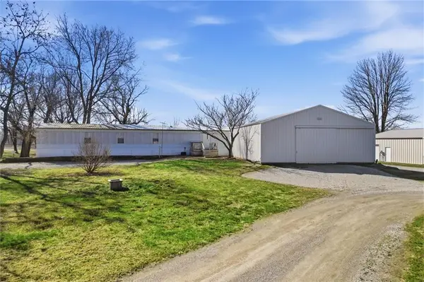 601 Gano Street, Missouri City, MO 64072