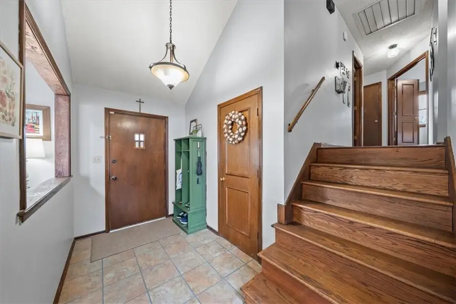 7912 Haskins Street, Lenexa, KS 66215 - #2