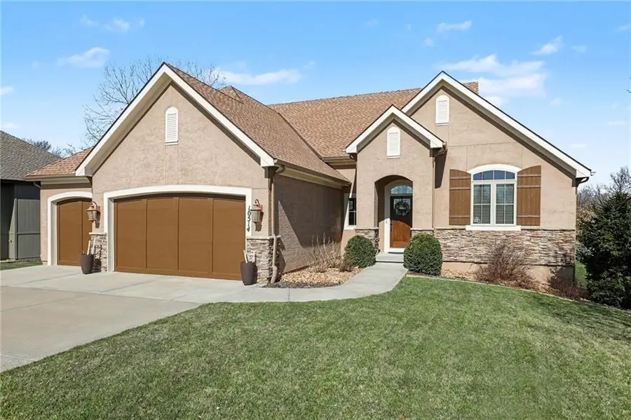 10514 NW 79th Place, Weatherby Lake, MO 64152 - #2