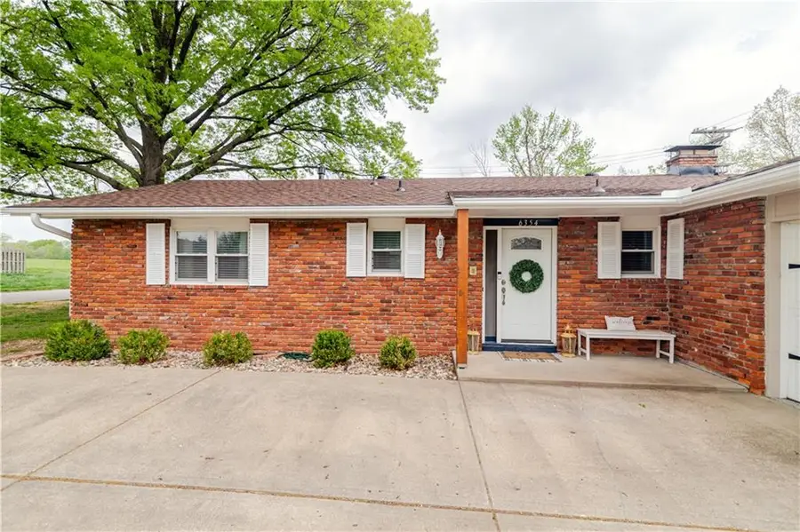 6354 Freeman Avenue, Kansas City, KS 66102 - #2