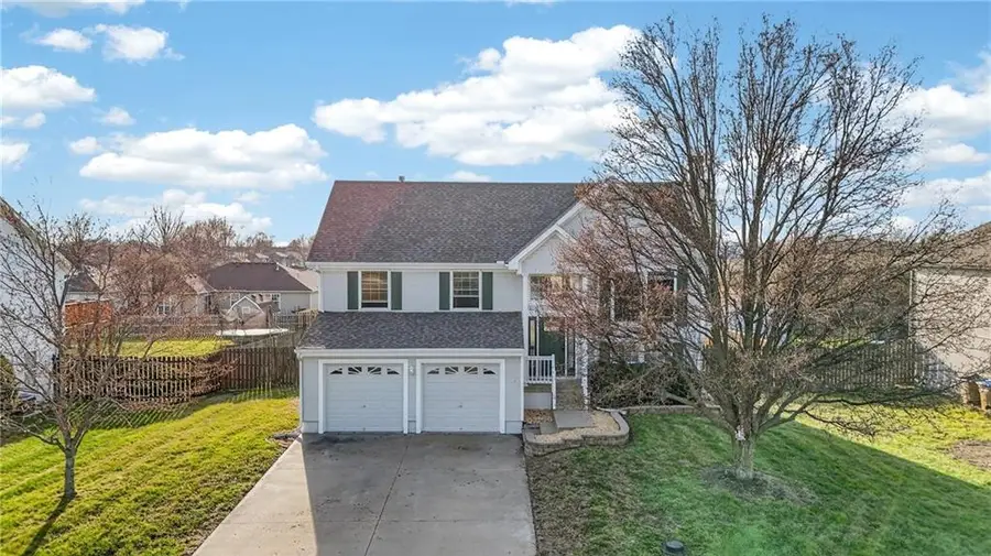 714 S Sunset Lane, Raymore, MO 64083 - #3