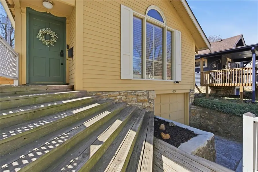 4734 Holly Street, Kansas City, MO 64112 - #3
