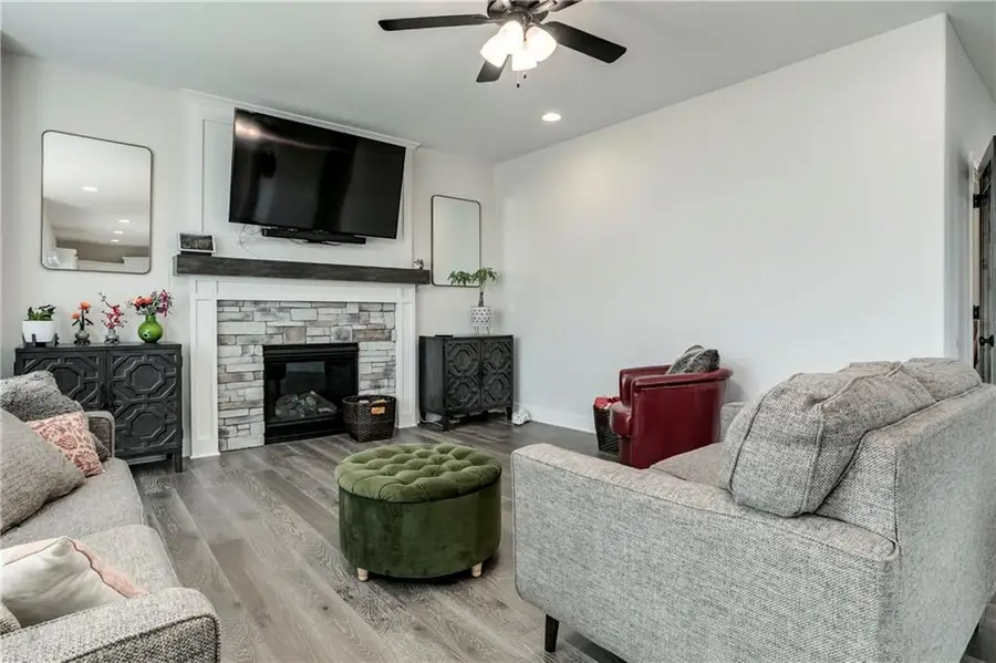 18886 W 169th Street, Olathe, KS 66062 - #3