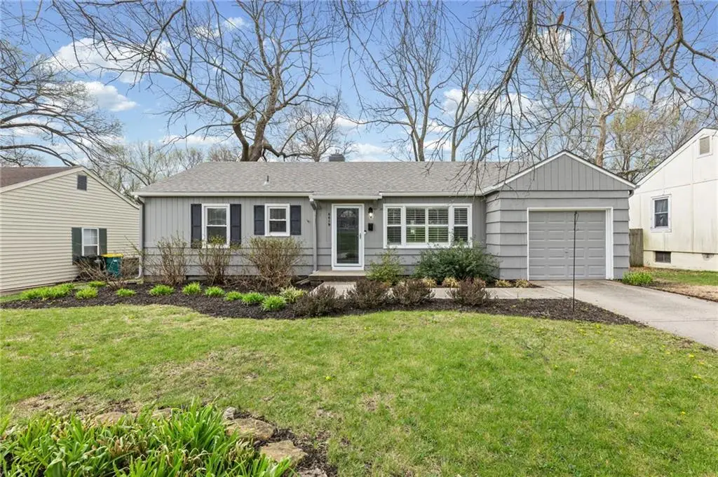 6419 W 72nd Street, Overland Park, KS 66204 - #1