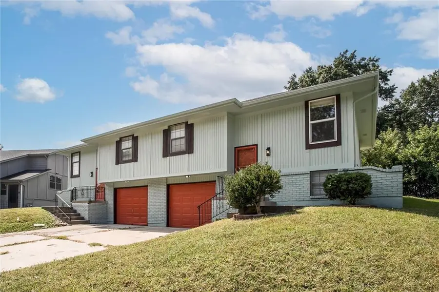 7820 E 130th Court, Grandview, MO 64030 - #2