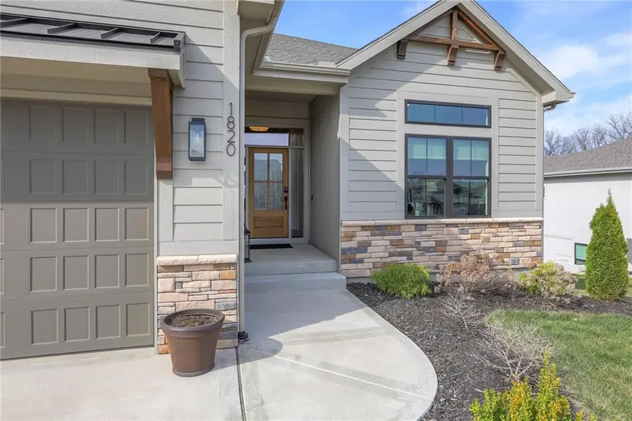 1820 Homestead Drive, Liberty, MO 64068 - #3