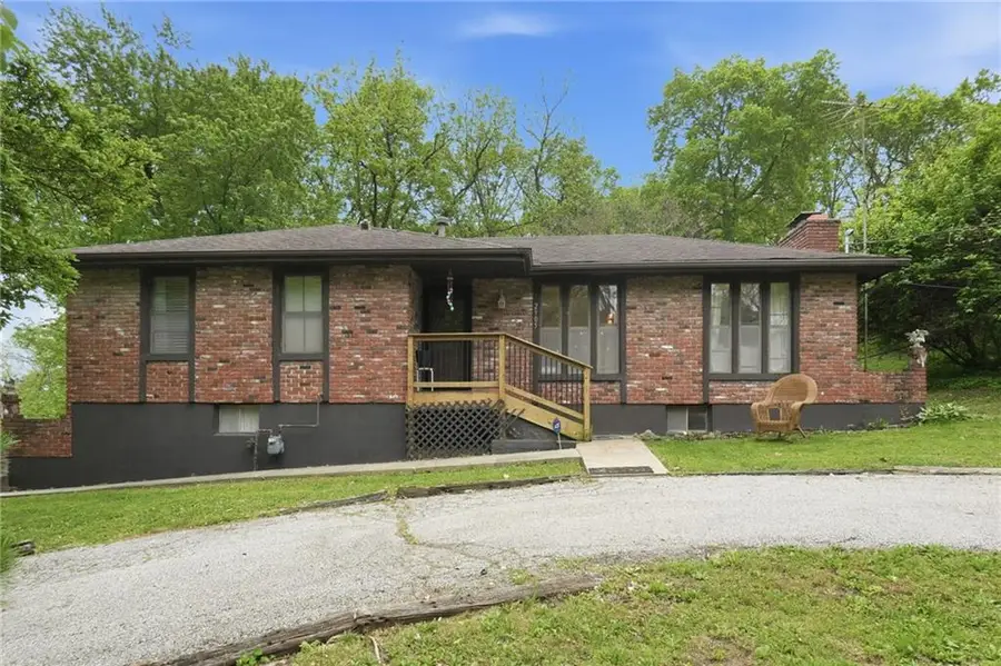 2905 Linden Road, Kansas City, KS 66106 - #2