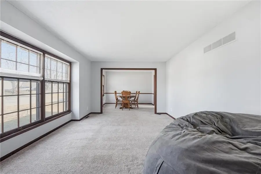 10401 W 93rd Terrace, Overland Park, KS 66214 - #2