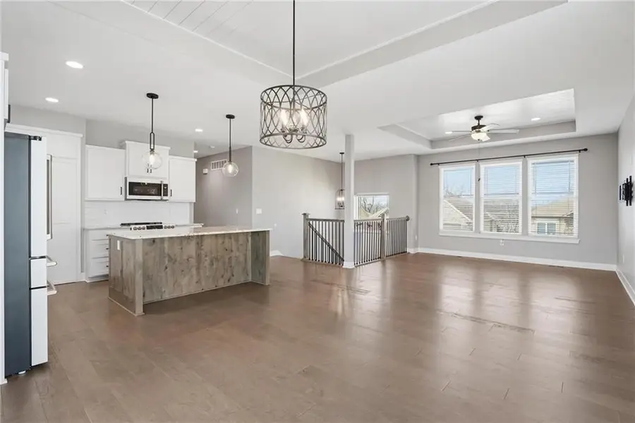 1411 Norfolk Drive, Harrisonville, MO 64701 - #3