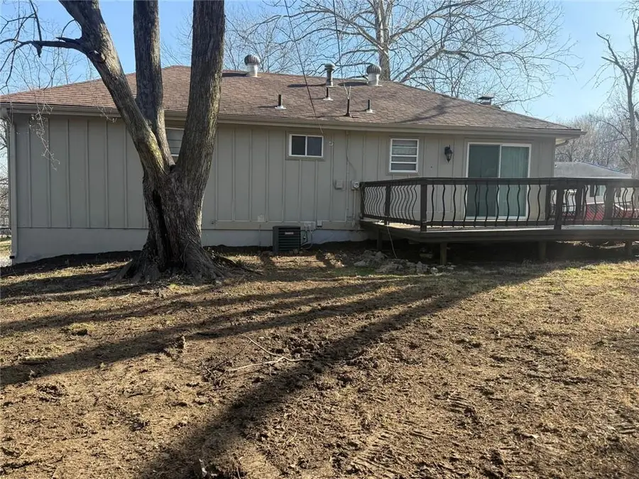 10342 Tullis Avenue, Kansas City, MO 64134 - #3