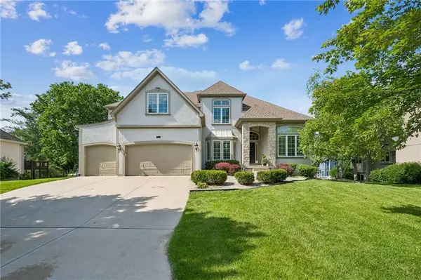 13232 Falmouth Street, Leawood, KS 66209