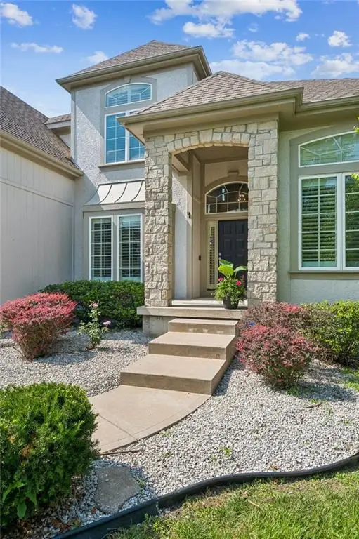 13232 Falmouth Street, Leawood, KS 66209 - #3