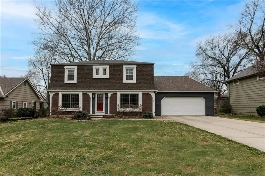 7230 Hemlock Street, Overland Park, KS 66204 - #2