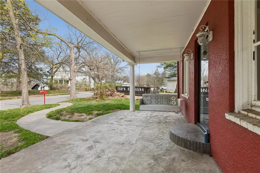 203 N Ridge Avenue, Liberty, MO 64068 - #3