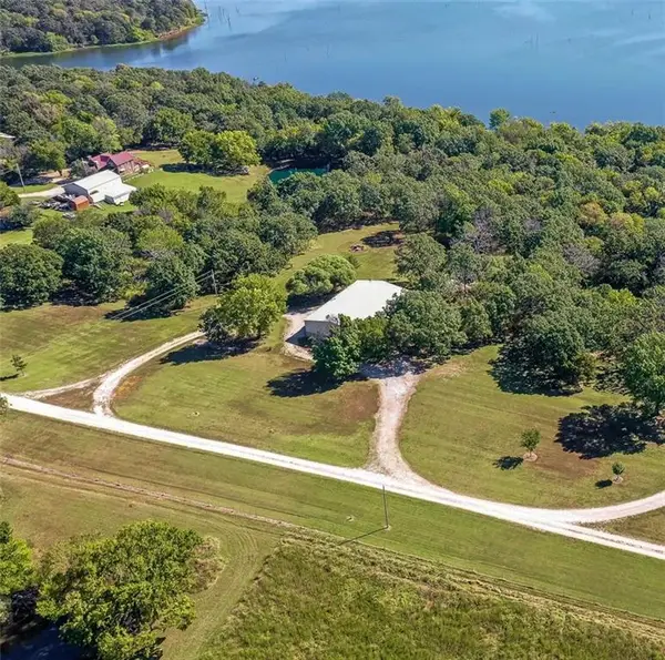 406B 21000 Road, Cherryvale, KS 67335