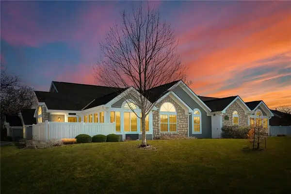 7131 Meadowsweet Lane, Shawnee, KS 66227