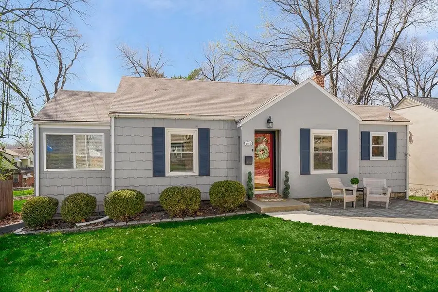 5513 W 53rd Street, Mission, KS 66202 - #2