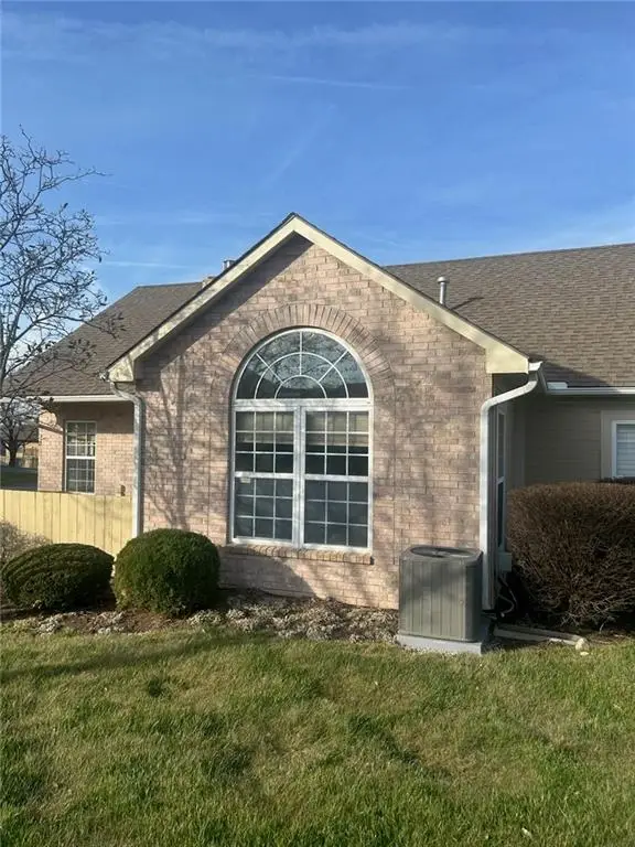 1928 W 139th Street, Leawood, KS 66224 - #2