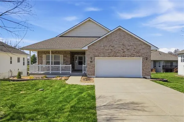 408 Victoria Avenue, Excelsior Springs, MO 64024