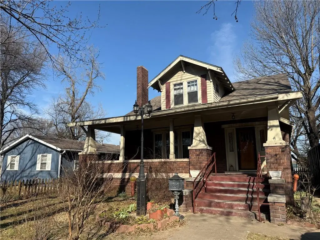 303 S Elm Street, Pittsburg, KS 66762 - #1