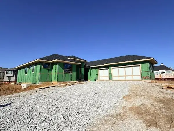 13602 Fontana Street, Leawood, KS 66224