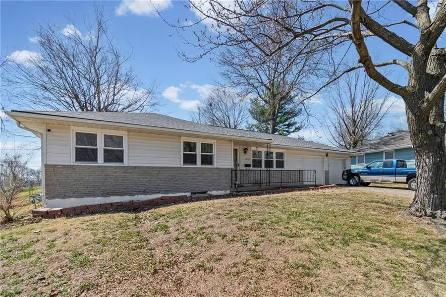 12905 E 54 Terrace, Kansas City, MO 64133 - #2