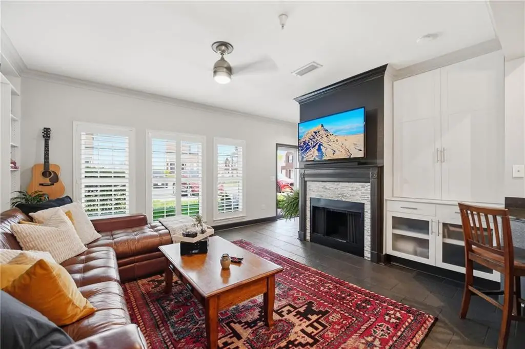 11624 Tomahawk Creek Parkway #D, Leawood, KS 66211 - #1