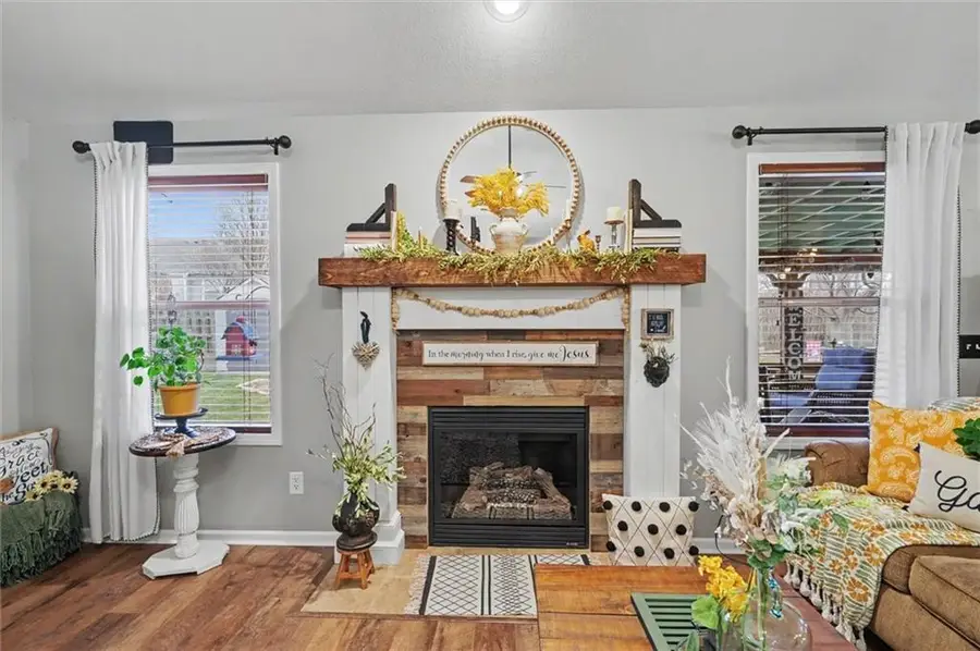 1008 Kathys Court, Baldwin City, KS 66006 - #2