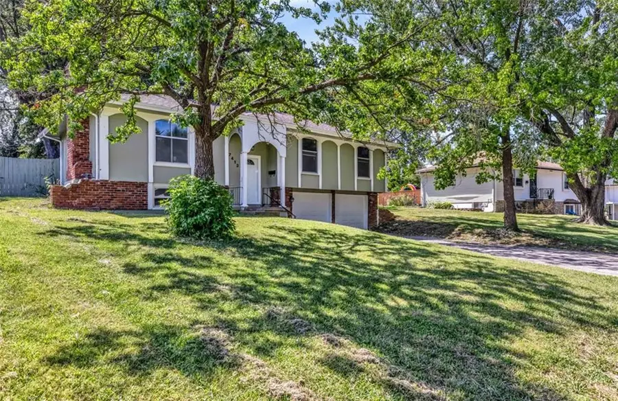 7413 Loma Vista Drive, Kansas City, MO 64138 - #3