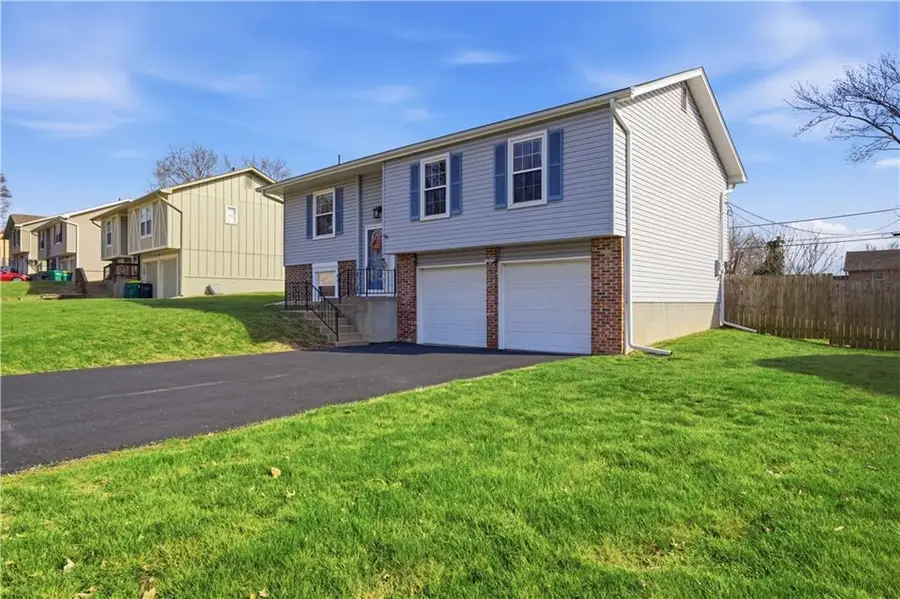 5403 Hazen Avenue, Kansas City, KS 66106 - #2