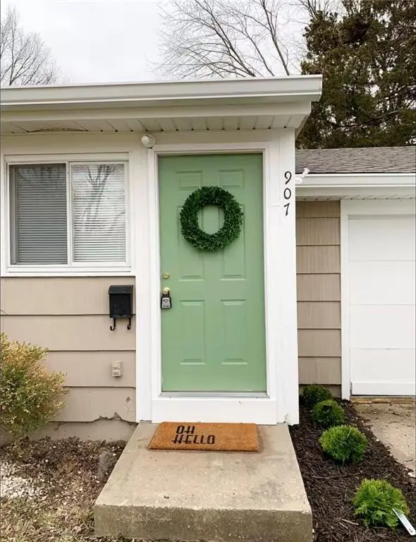 907 NE 61st Terrace, Kansas City, MO 64118 - #2