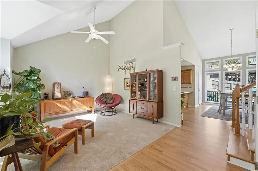 7328 N Oakland Avenue, Kansas City, MO 64158 - #3