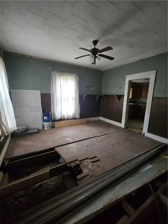 705 N New York Avenue, Sedalia, MO 65301 - #3