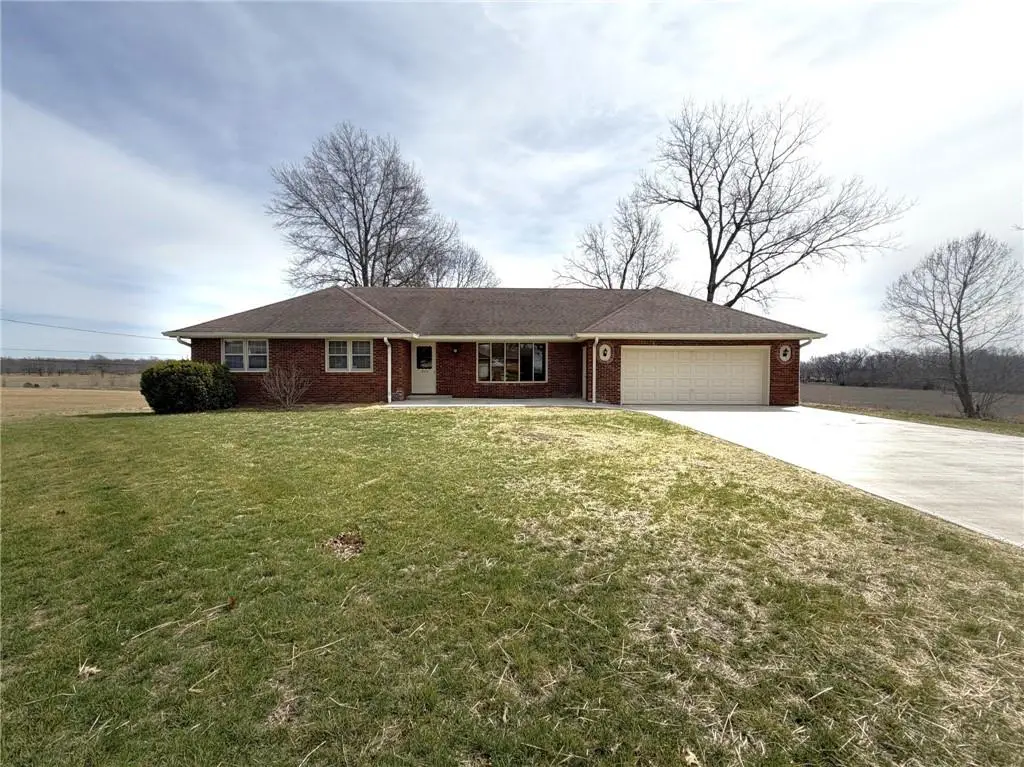 805 Fairlane Drive, Chillicothe, MO 64601 - #1
