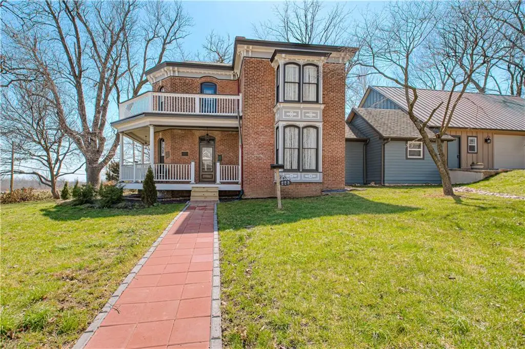 225 Groom Street, Liberty, MO 64068 - #1