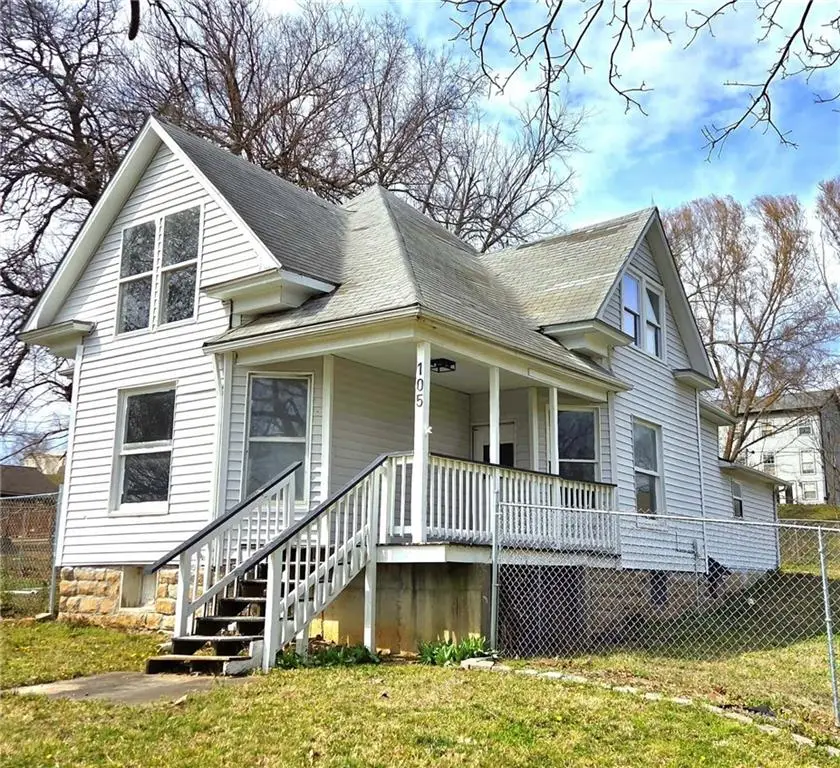 105 E 10th Street, Pleasanton, KS 66075 - #2