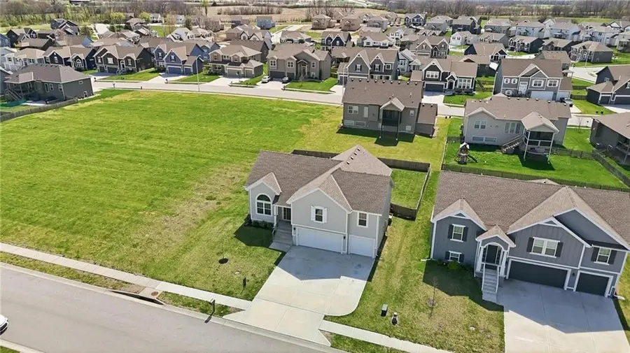 6017 NE 120th Street, Kansas City, MO 64156 - #2