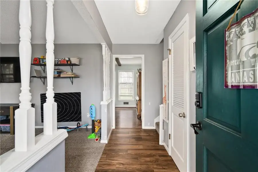 610 Belton Avenue, Belton, MO 64012 - #3