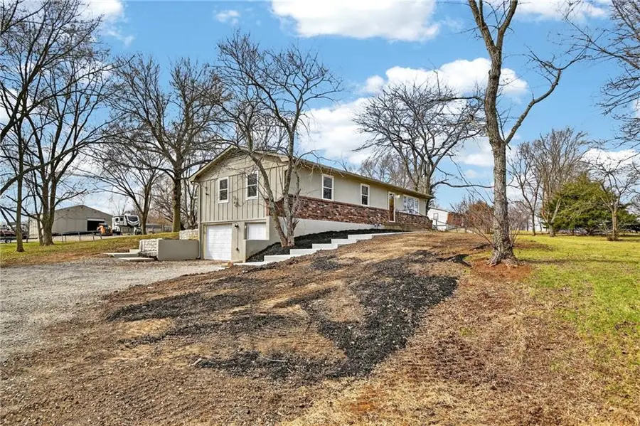 23718 S State Route 291 Highway, Harrisonville, MO 64701 - #2