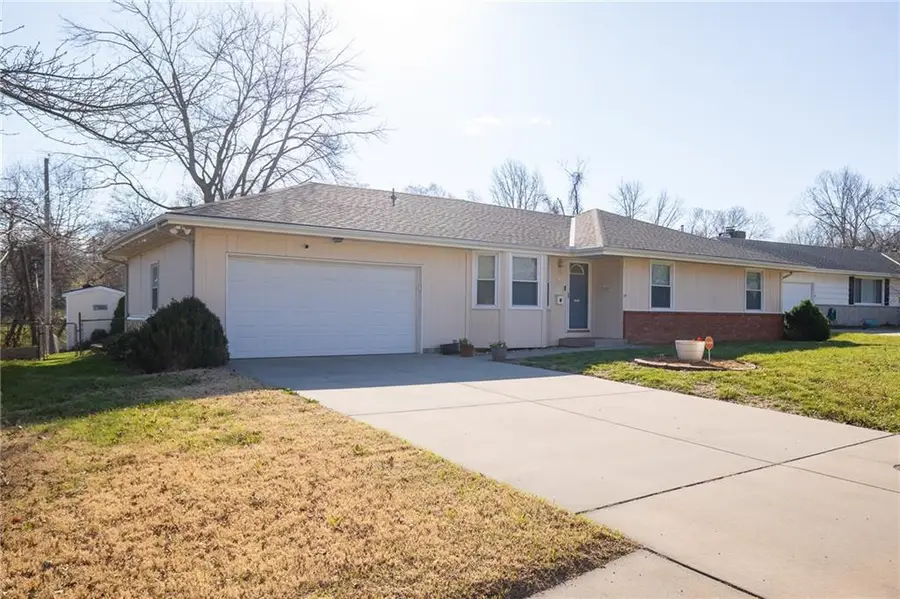 7311 Hedges Avenue, Raytown, MO 64133 - #2