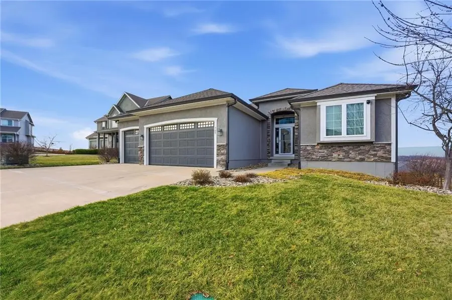 909 SE Forest Ridge Court, Blue Springs, MO 64014 - #2