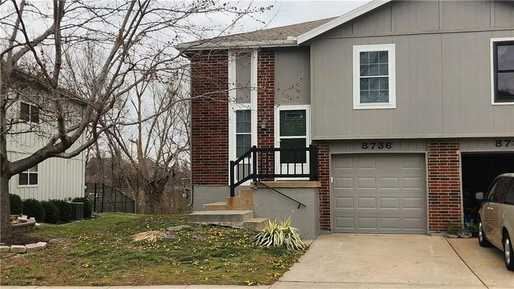 8736 N Hull Avenue, Kansas City, MO 64154 - #1